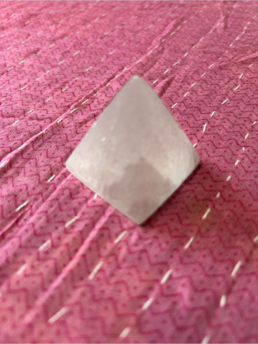 Quartz Pyramid Crystal Point - Picture 2 of 6